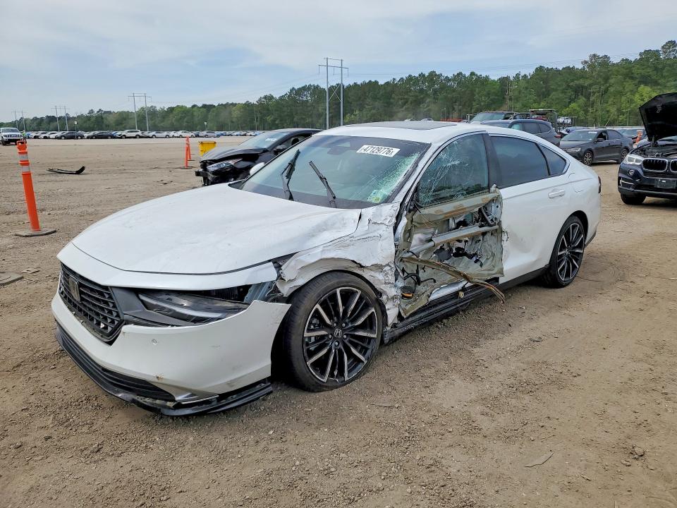 2024 HONDA ACCORD — VIN 1HGCY2F84RA075601