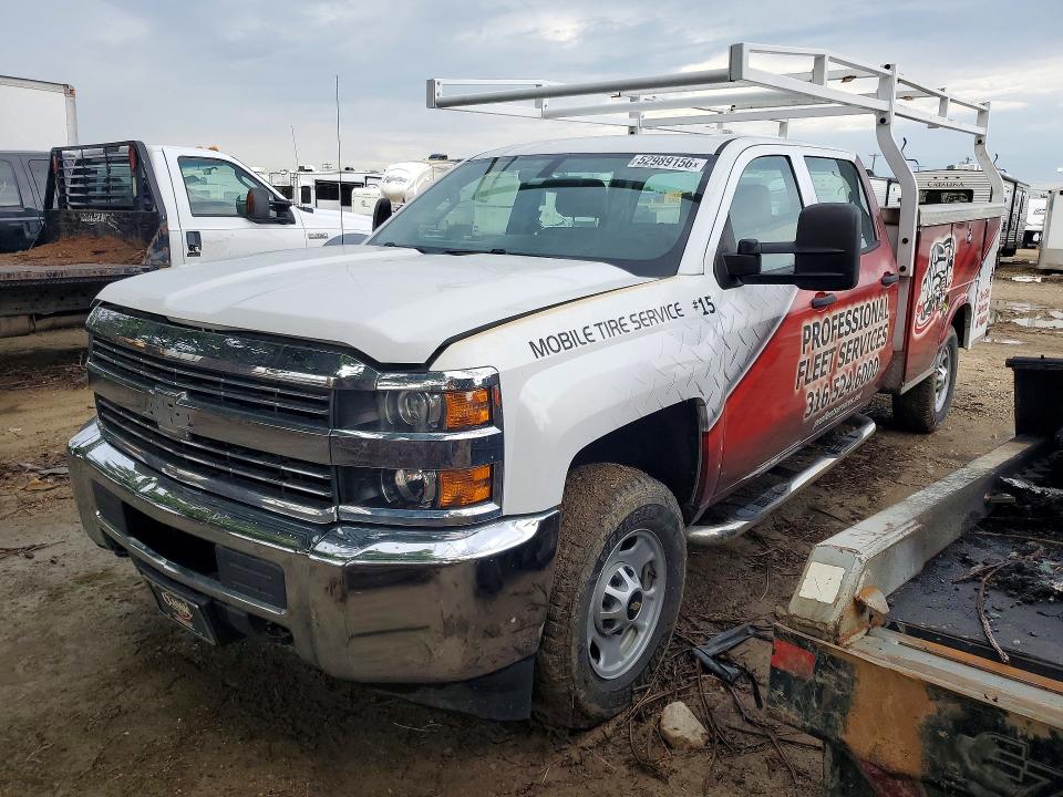 2015 CHEVROLET SILVERADO — VIN 1GC1KUEG3FF131683