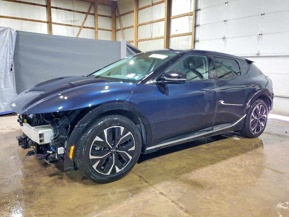 2024 KIA EV6 — VIN KNDC3DLC5R5184398