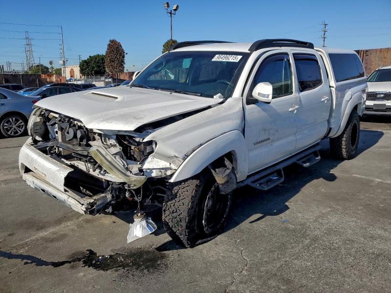 2015 TOYOTA TACOMA DOU — VIN 3TMMU4FN5FM074228