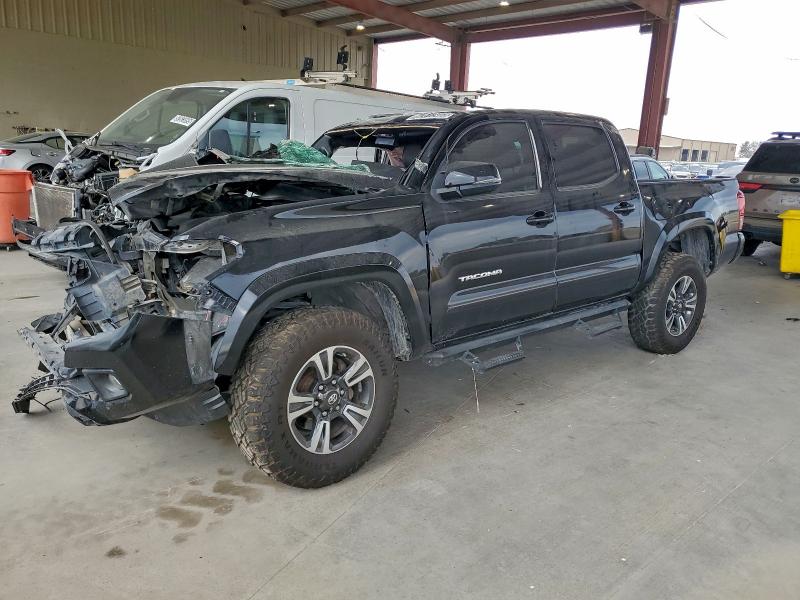 2017 TOYOTA TACOMA DOU — VIN 5TFAZ5CN8HX030946