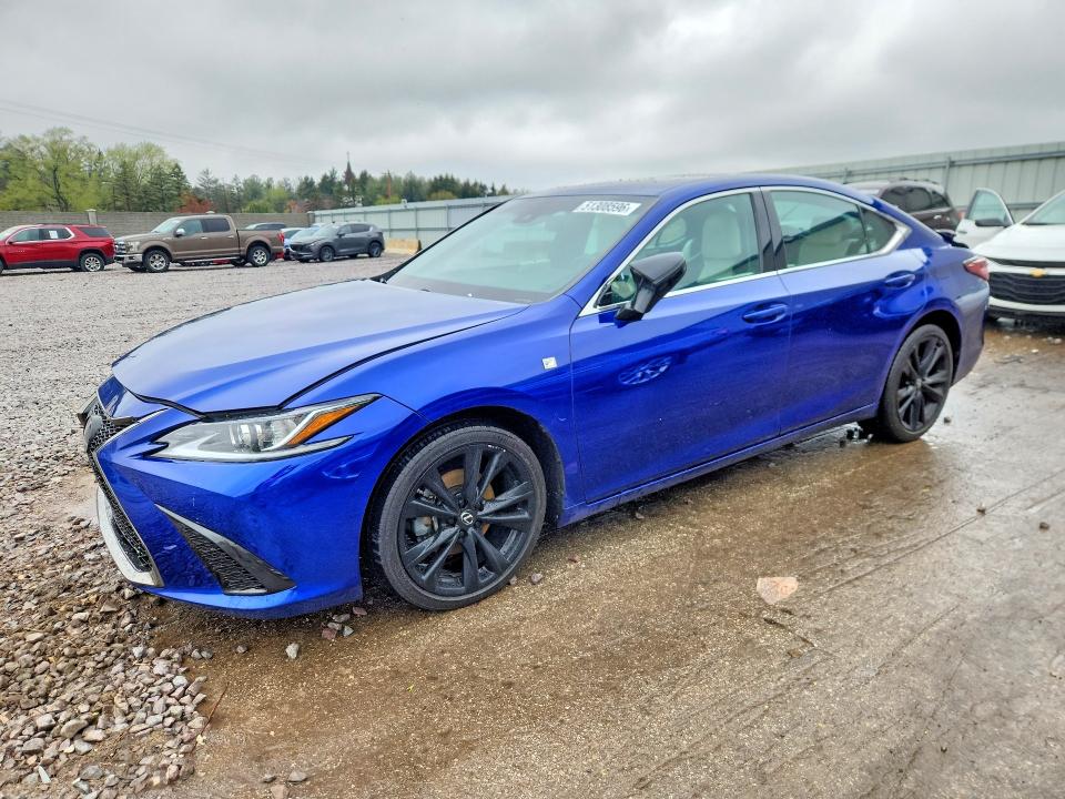 2021 LEXUS ES — VIN 58ADA1C14MU002605