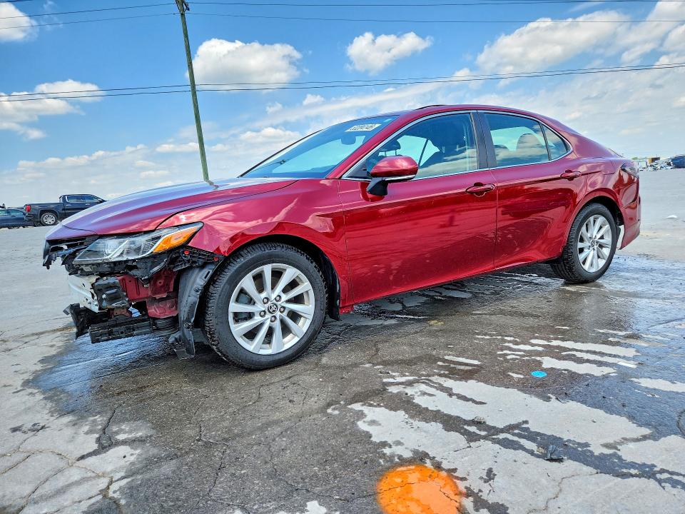 2021 TOYOTA CAMRY — VIN 4T1R11AK0MU527640