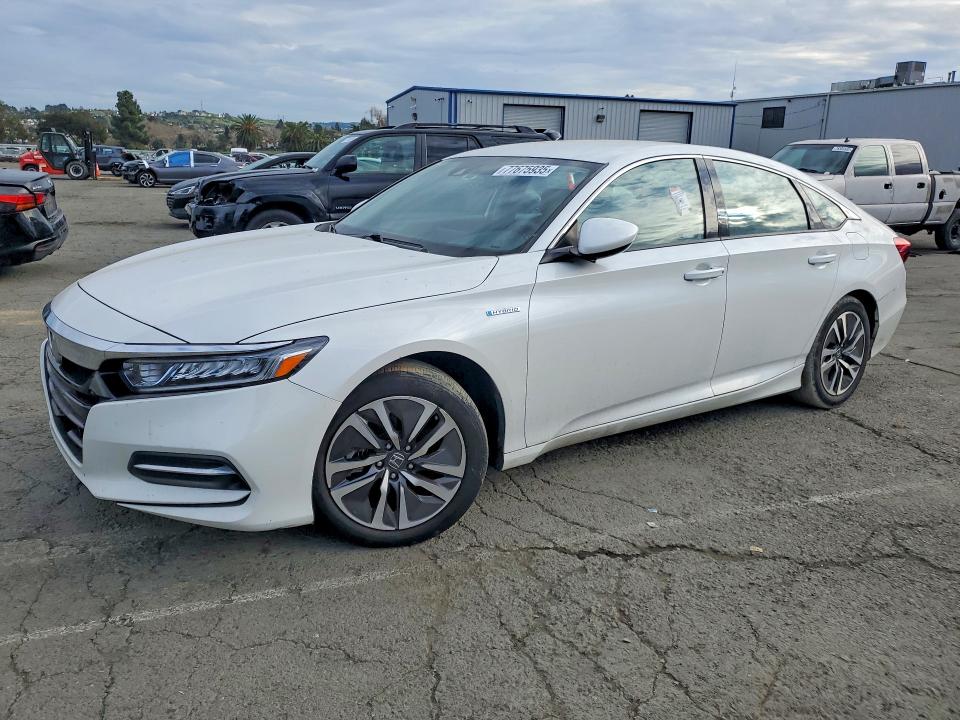 2020 HONDA ACCORD — VIN 1HGCV3F1XLA004329