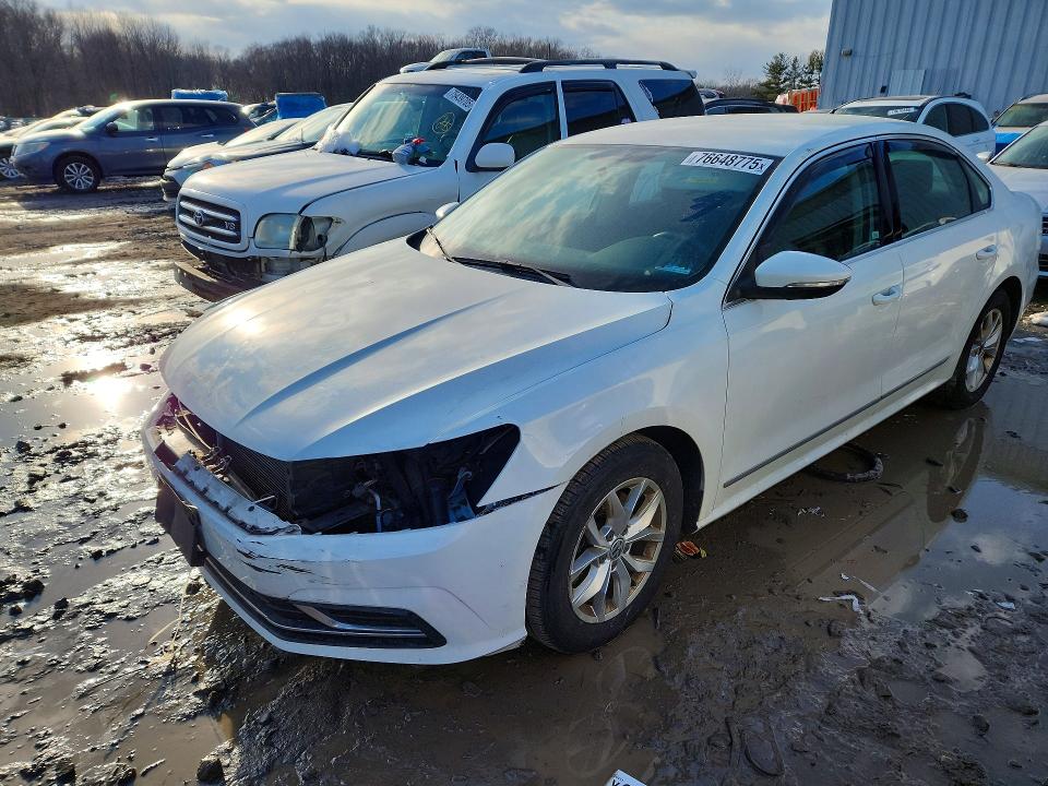 2016 VOLKSWAGEN PASSAT — VIN 1VWAT7A39GC033615