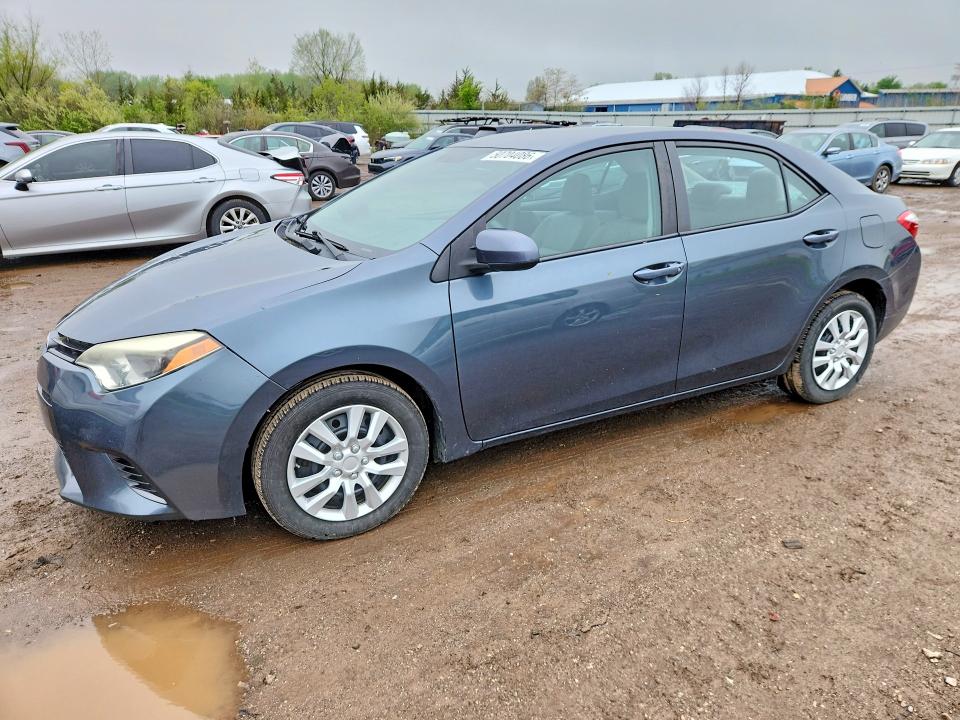 2015 TOYOTA COROLLA — VIN 5YFBURHE3FP252499