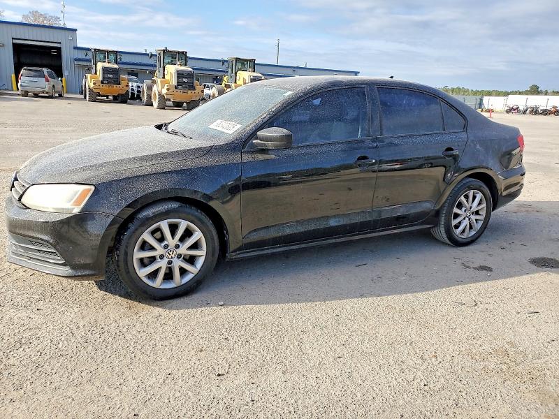2015 VOLKSWAGEN JETTA SE — VIN 3VWD17AJ9FM266506