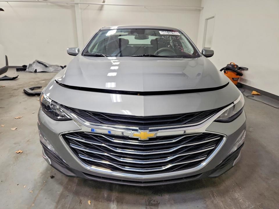 1G1ZD5ST6PF192864