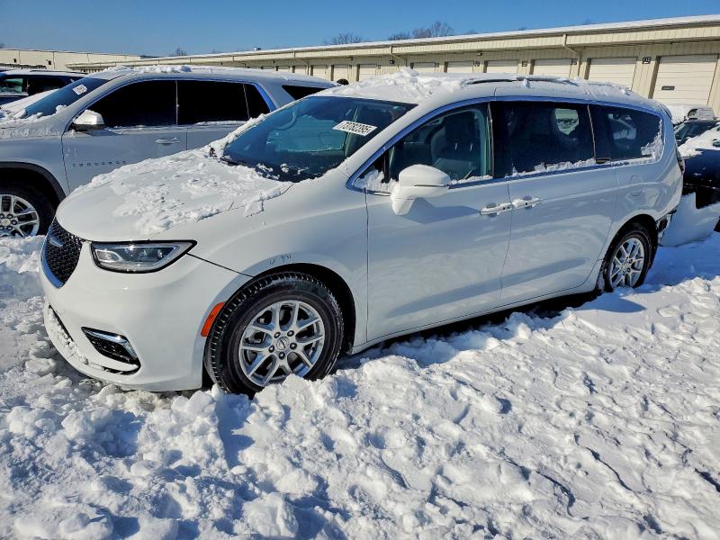 2022 CHRYSLER PACIFICA — VIN 2C4RC1BGXNR149737