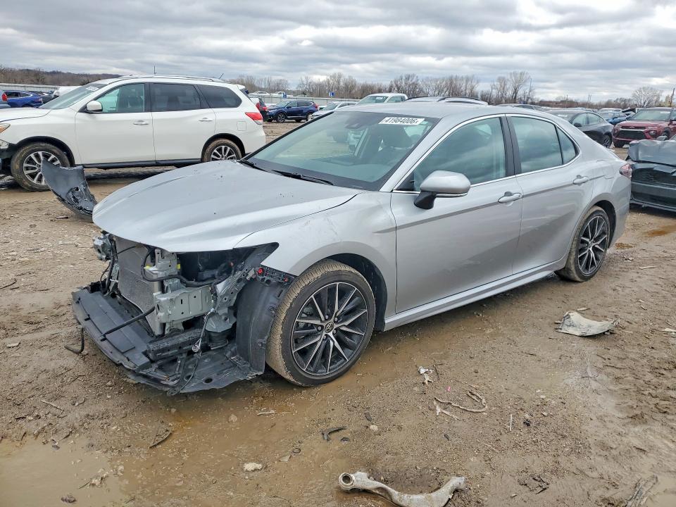 2024 TOYOTA CAMRY — VIN 4T1G11AK0RU238627