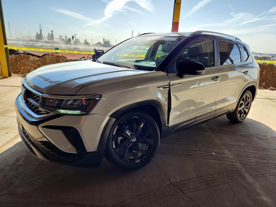 2024 VOLKSWAGEN TAOS — VIN 3VVEX7B23RM032283