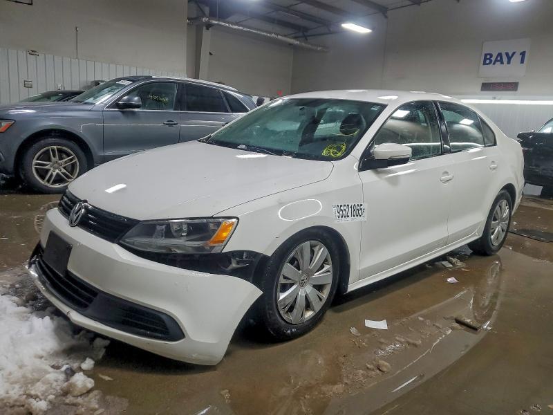 2014 VOLKSWAGEN JETTA SE — VIN 3VWD17AJ1EM366663