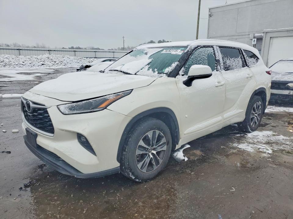 2021 TOYOTA HIGHLANDER — VIN 5TDGZRBH0MS540365