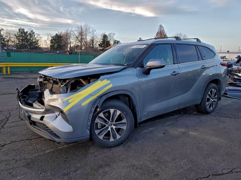 2021 TOYOTA HIGHLANDER — VIN 5TDHBRCH2MS028369
