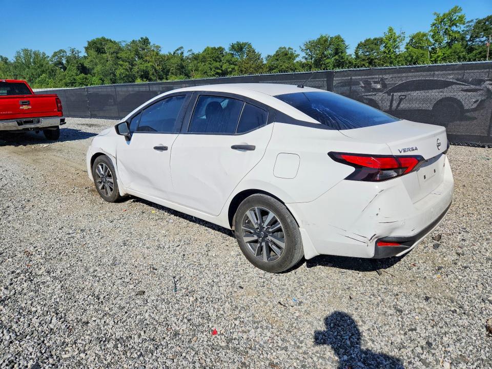 3N1CN8DV6RL863049