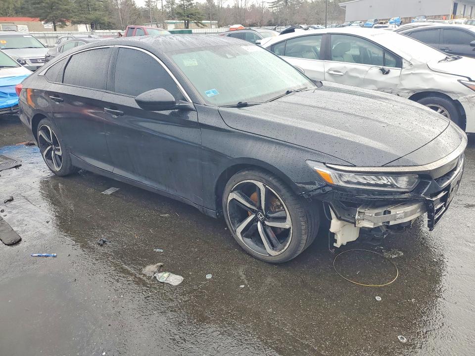 1HGCV1F30LA104820