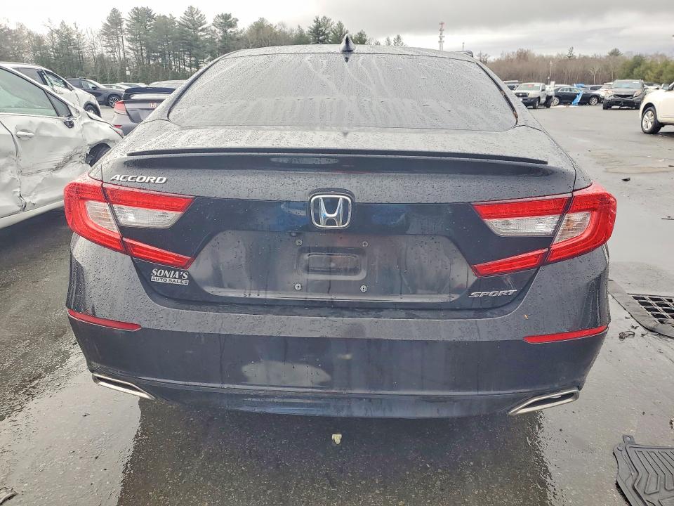 1HGCV1F30LA104820
