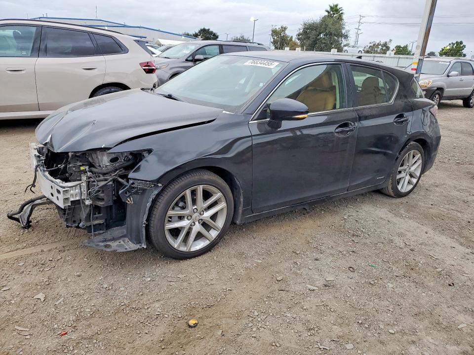 2015 LEXUS CT — VIN JTHKD5BH4F2247143