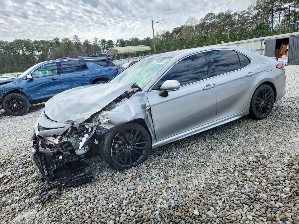 2021 TOYOTA CAMRY — VIN 4T1K61AK7MU461784