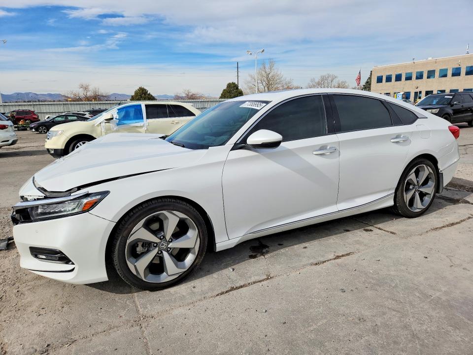 2018 HONDA ACCORD — VIN 1HGCV1F99JA149658