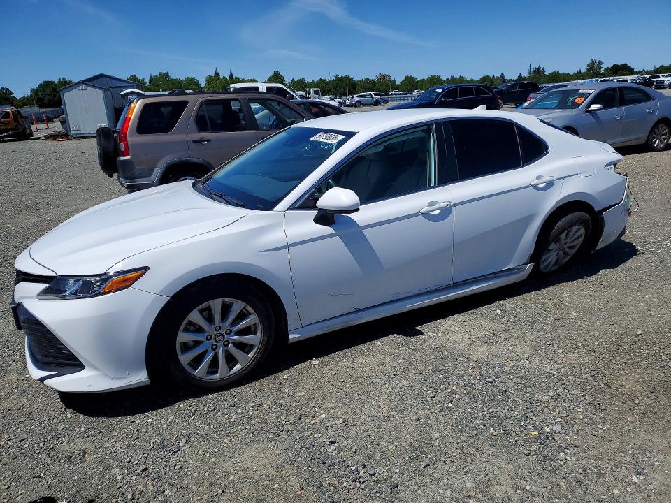 2019 TOYOTA CAMRY — VIN 4T1B11HK2KU264314