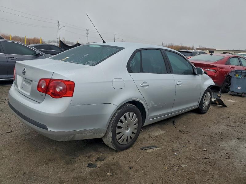 3VWPF71K87M083235
