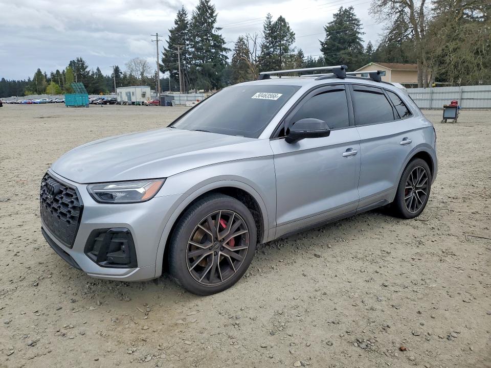 2021 AUDI SQ5 — VIN WA1B4AFY3M2021204
