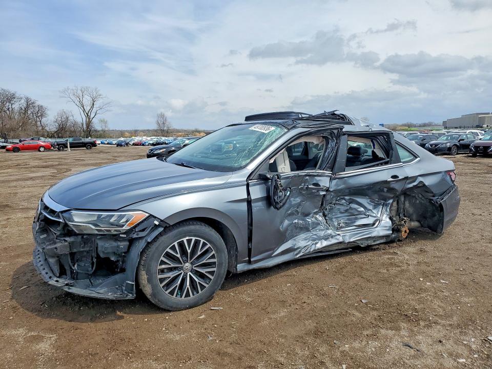 2019 VOLKSWAGEN JETTA — VIN 3VWC57BUXKM203255