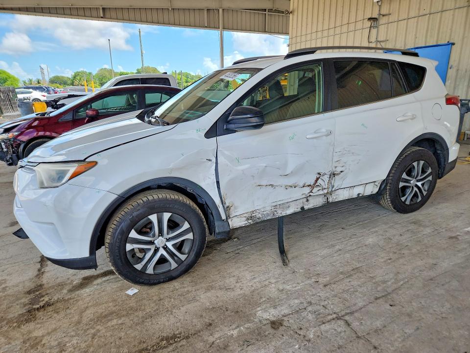 2017 TOYOTA RAV4 — VIN JTMZFREV3HJ136823