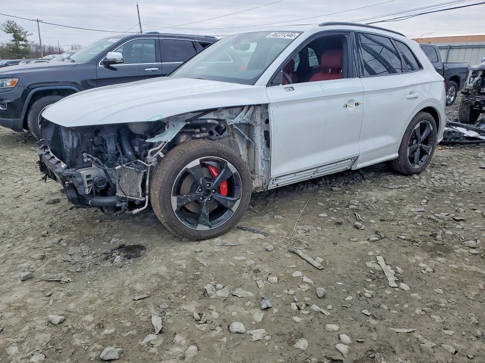 2019 AUDI SQ5 — VIN WA1C4AFY0K2004376
