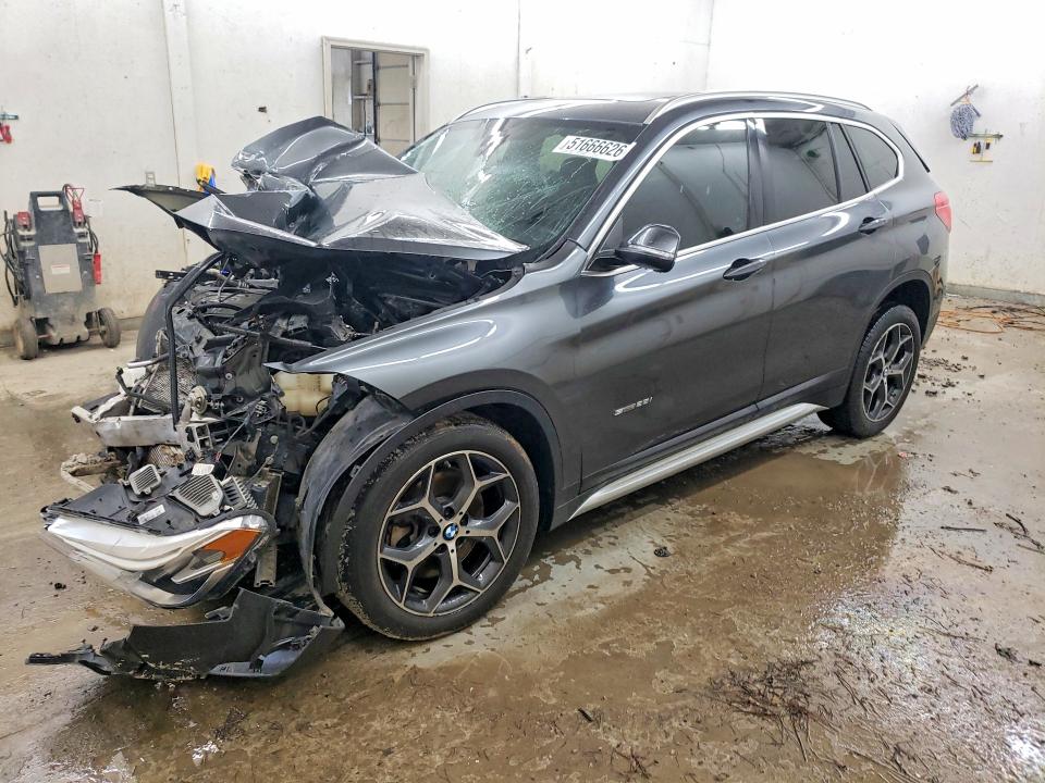 2017 BMW X1 — VIN WBXHU7C38HP924729