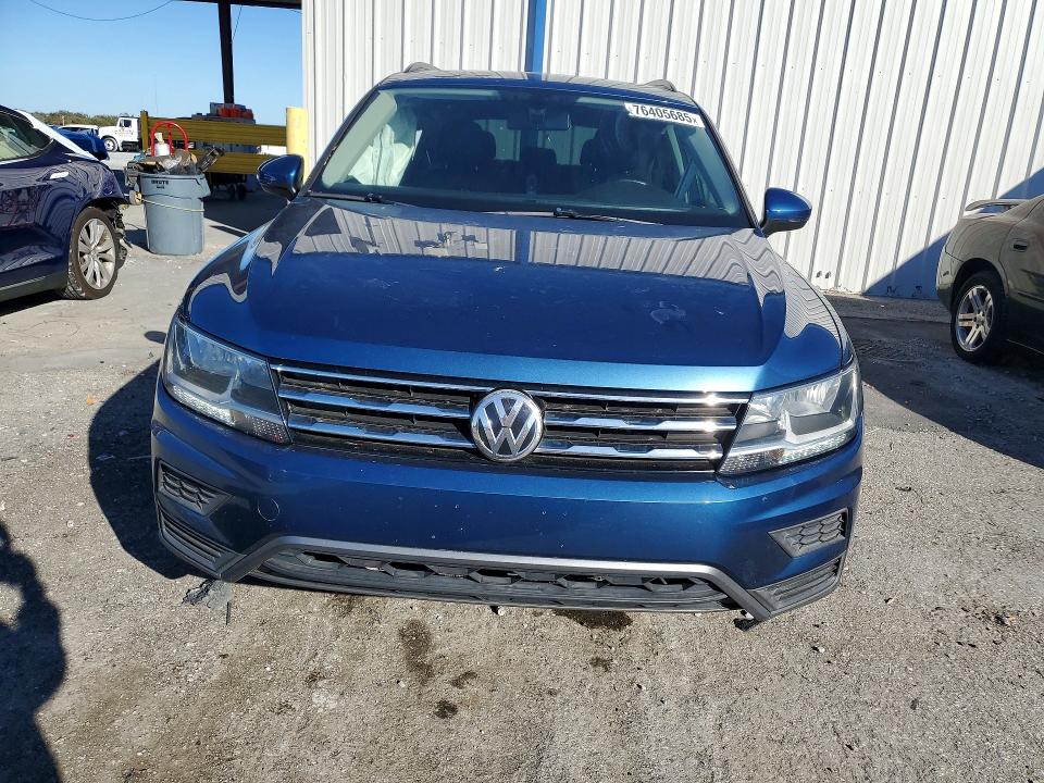 3VV2B7AX0KM076097