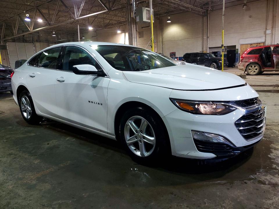 1G1ZC5ST2NF160090