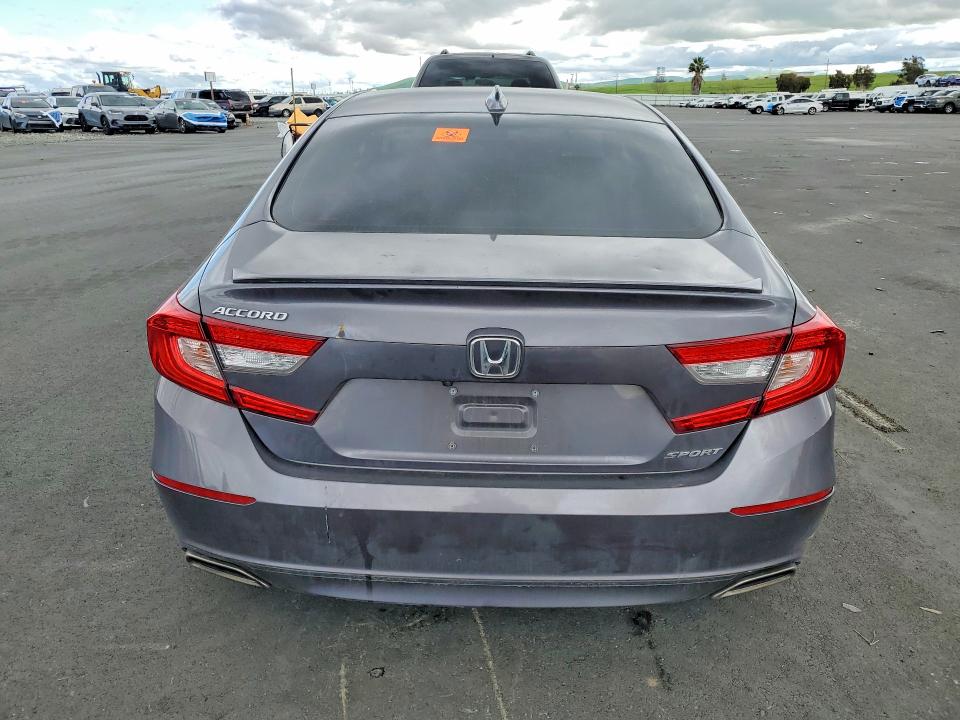1HGCV1F30LA143262