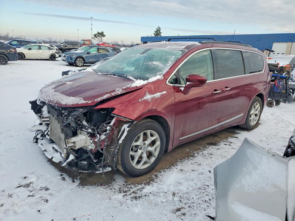 2017 CHRYSLER PACIFICA — VIN 2C4RC1BG6HR592505
