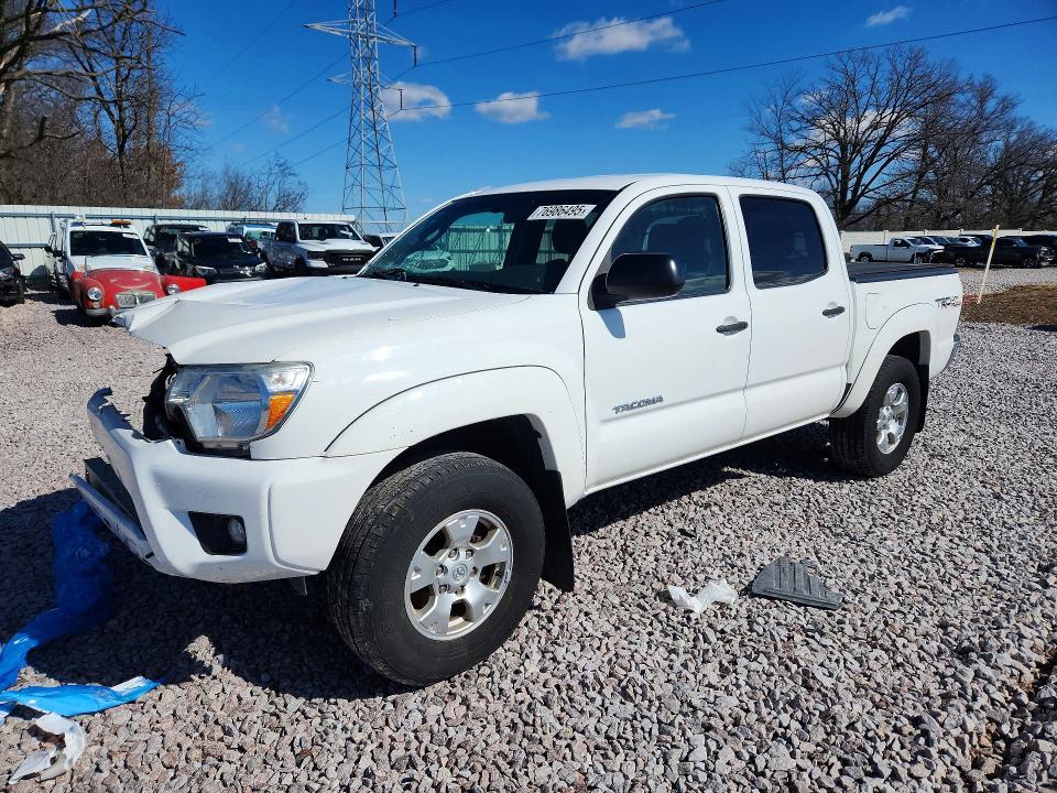 2015 TOYOTA TACOMA — VIN 5TFLU4EN3FX138242