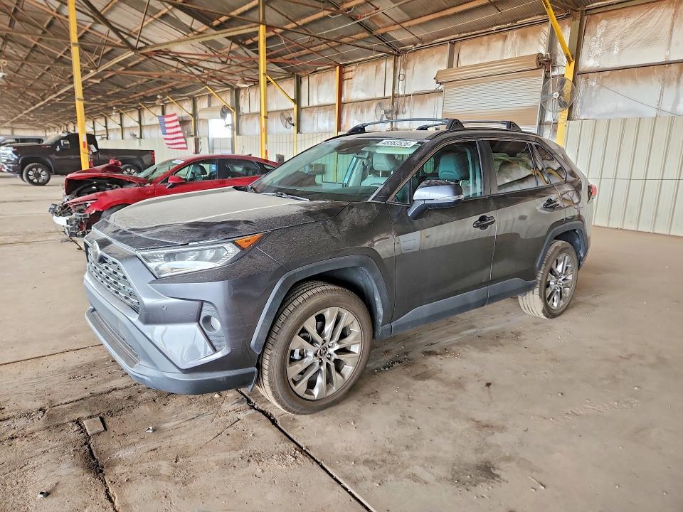2021 TOYOTA RAV4 — VIN 2T3C1RFV2MC111184