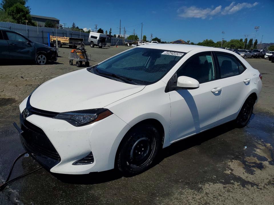 2017 TOYOTA COROLLA — VIN 5YFBURHE7HP639012