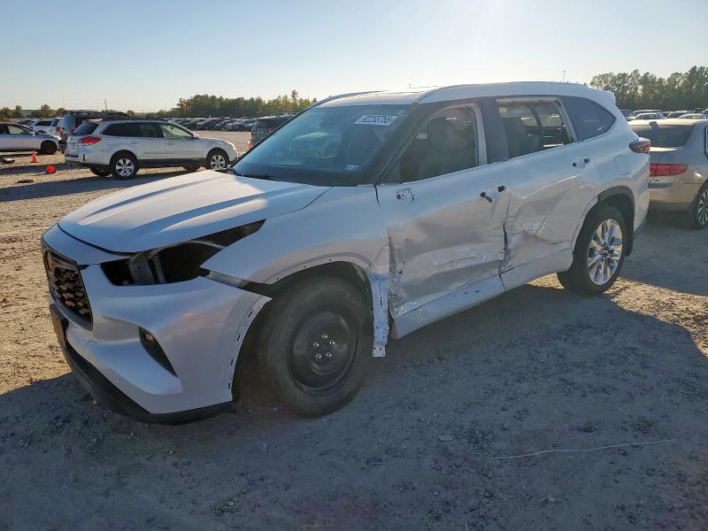 2024 TOYOTA HIGHLANDER — VIN 5TDKDRAH4RS543125