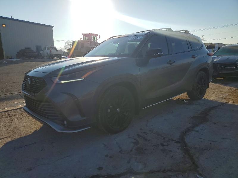 2024 TOYOTA HIGHLANDER — VIN 5TDKDRAH9RS531889
