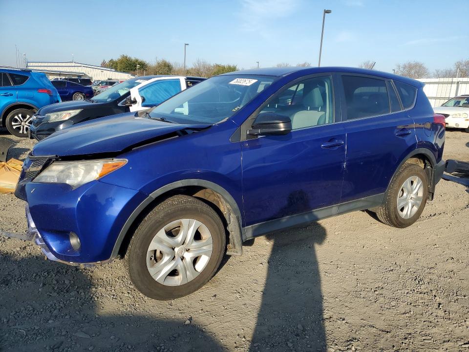 2015 TOYOTA RAV4 LE — VIN 2T3ZFREV2FW136567