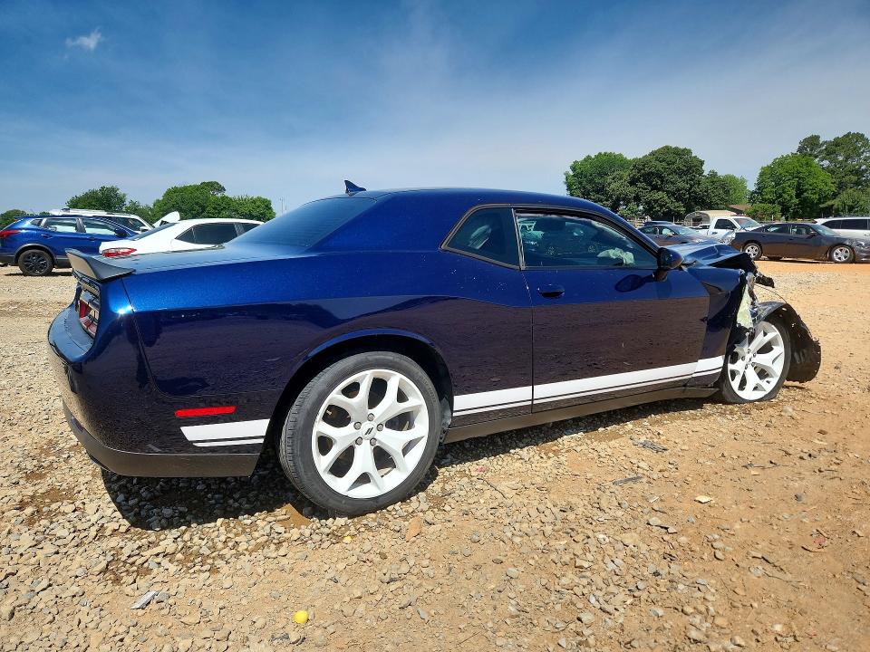 2C3CDZAG5HH624745