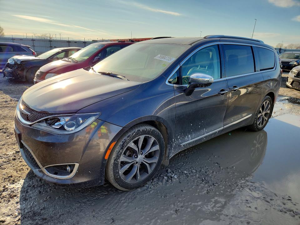 2017 CHRYSLER PACIFICA — VIN 2C4RC1GG1HR589021