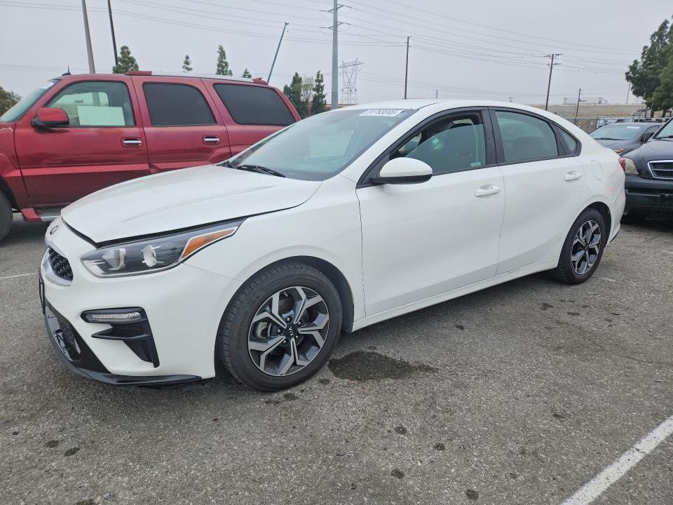 2021 KIA FORTE — VIN 3KPF24AD2ME294527