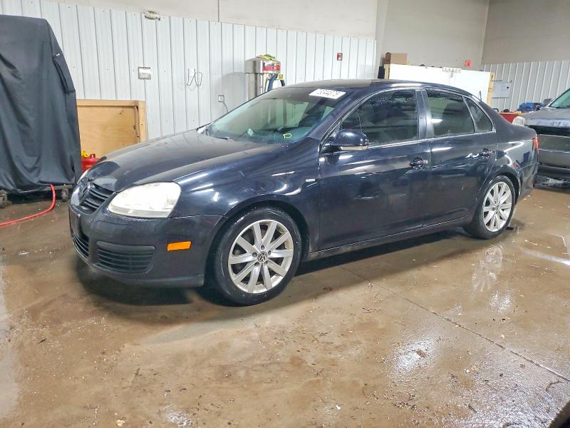 2010 VOLKSWAGEN JETTA WOLF — VIN 3VWRJ7AJ9AM044031