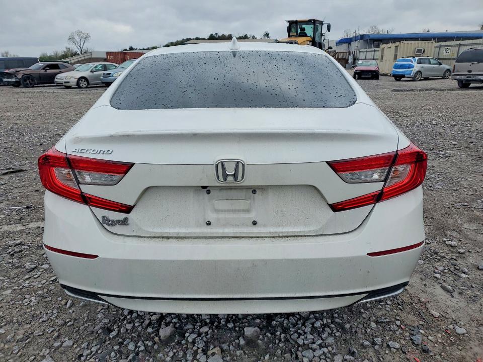 1HGCV1F46JA017140