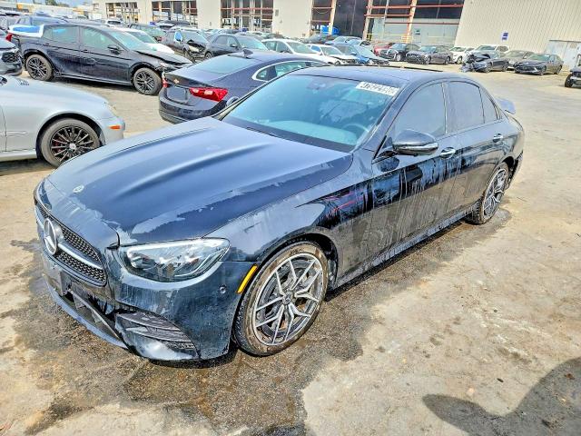 2022 MERCEDES-BENZ E — VIN W1KZF8DB3NB098863
