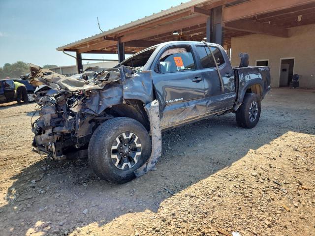 2016 TOYOTA TACOMA DOU — VIN 3TMCZ5AN2GM042476