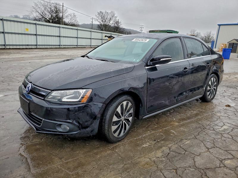 2013 VOLKSWAGEN JETTA HYBR — VIN 3VW637AJ1DM219812