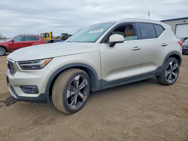 2019 VOLVO XC40 T5 IN — VIN YV4162UL1K2136788